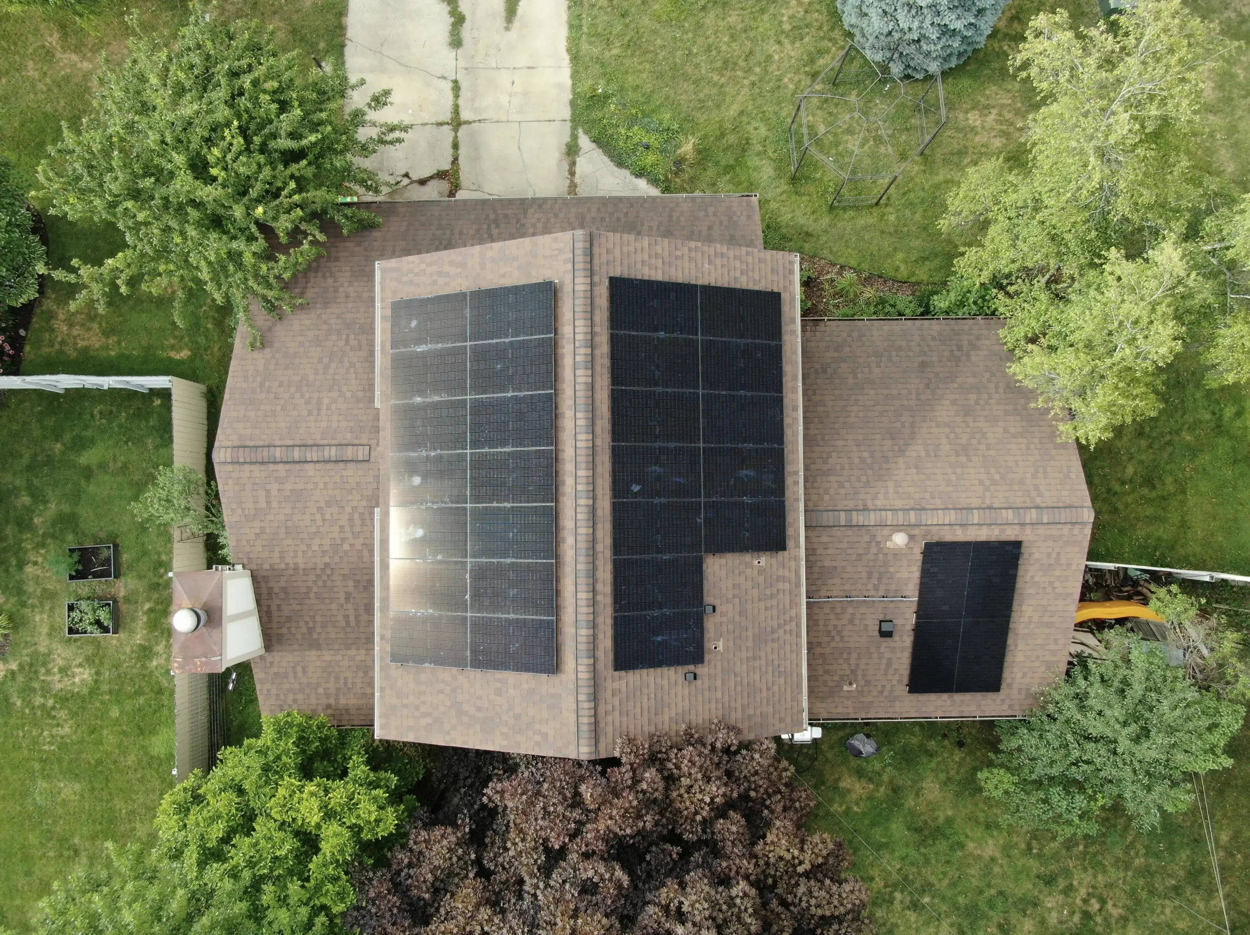 birds eye view solar panels on roof scaled